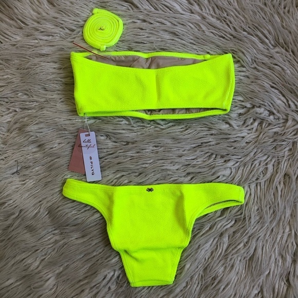 PilyQ Pineapple Reef Tube Bandeau Teeny Bikini NWT - Picture 3 of 10